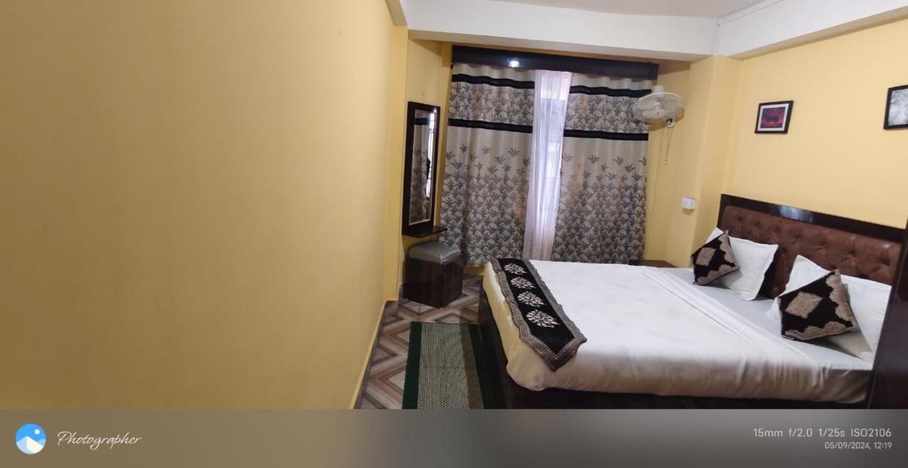 Hotel Parichit Namchi Esterno foto